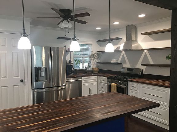 4th image of 2309 Finchley Dr