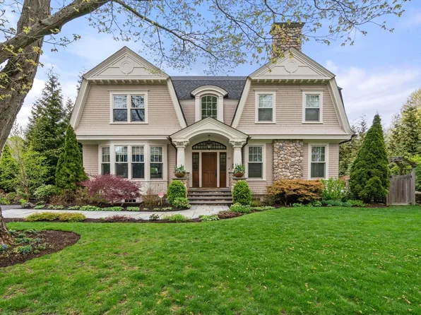 23 Wall St, Wellesley, MA 02481