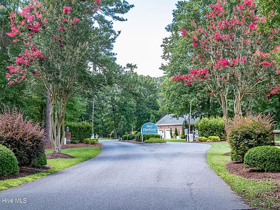 2nd image of 95 Waters Edge Drive