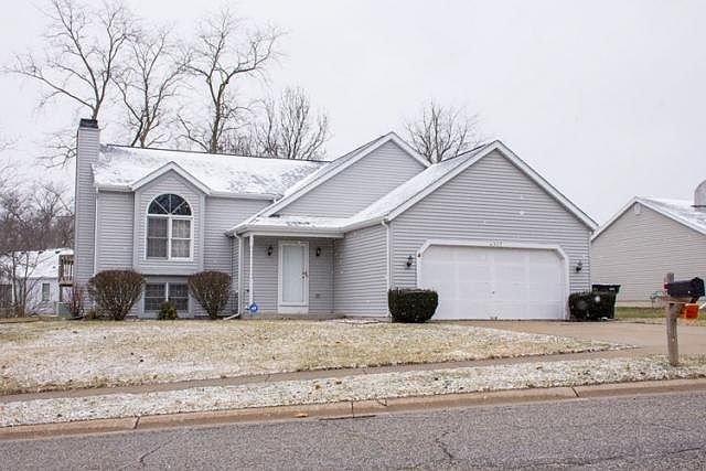 1st image of 4337 Cross Creek Dr