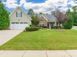 277 Hillsborough Ln, Rock Hill, SC 29732