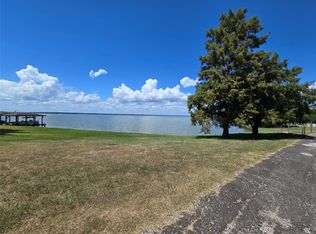 206 Tallow St, Onalaska, TX 77360