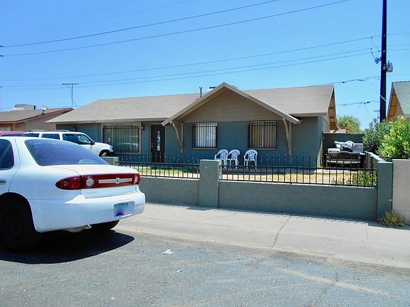 2nd image of 2049 N 47th Dr