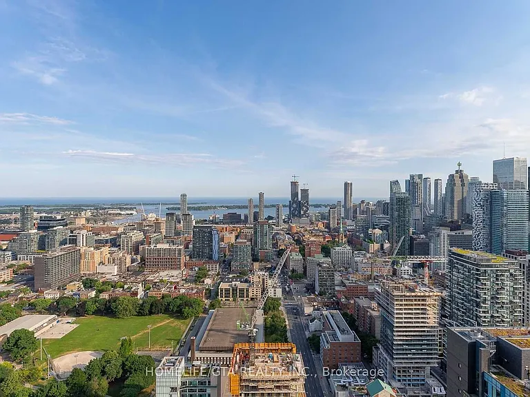 181 Dundas St E #4907 — Photo 20