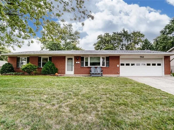 762 Cransberry Dr, Dayton, OH 45449