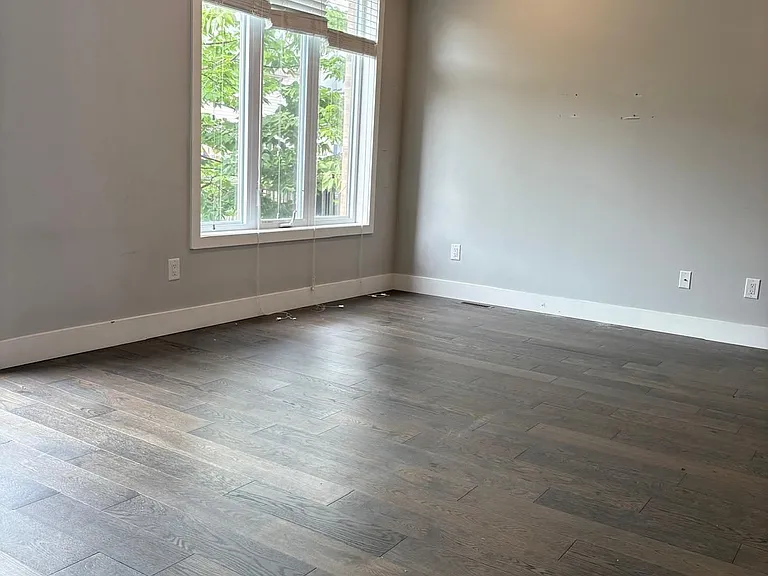2070 Meadowgate Blvd #60 — Photo 7