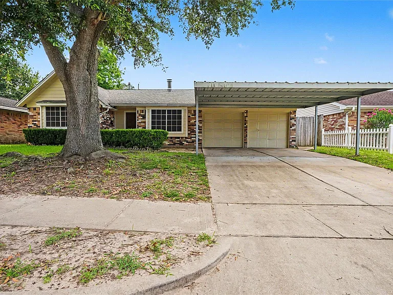 4210 Cork Ln — Photo 1