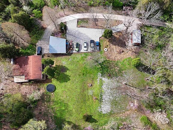 5th image of 12680 Onyx St