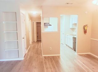 260 N Crow Rd #B, Pensacola, FL 32506