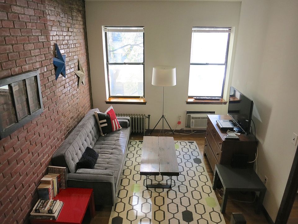 1st image of 117 W 92nd St #4R