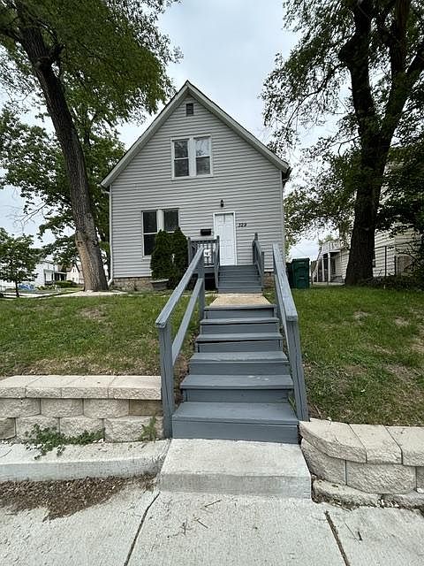 1st image of 329 Stone St