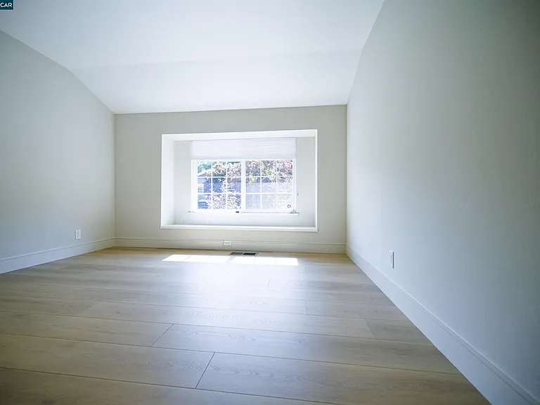 705 Camino Ricardo — Photo 20