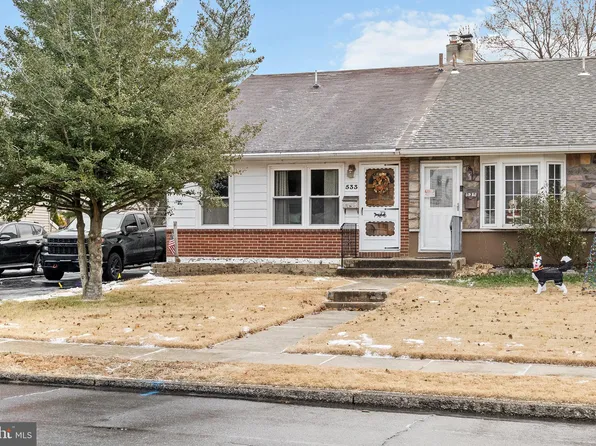 533 E Winona Ave, Norwood, PA 19074