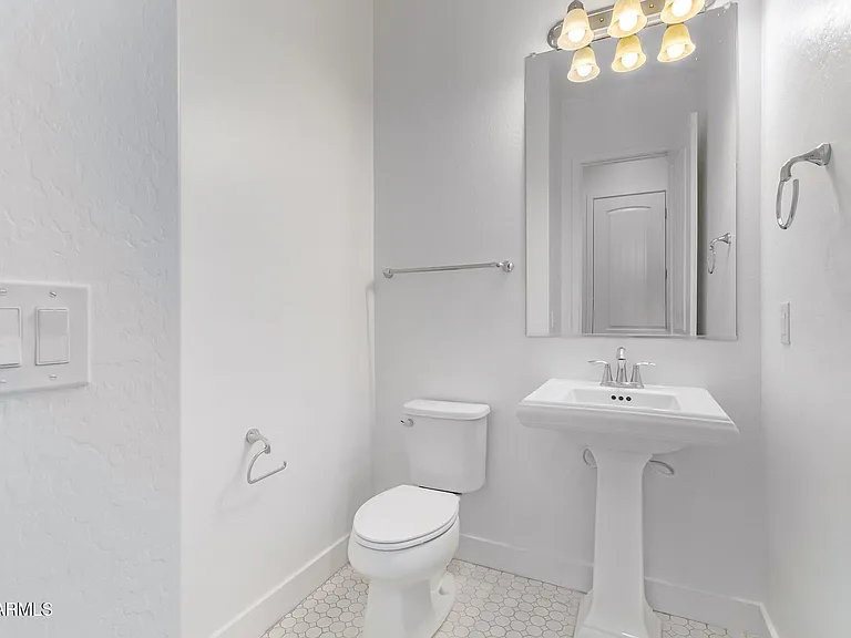 3056 E Appaloosa Rd — Photo 11
