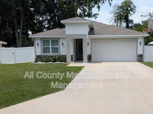 3855 SE 138th St, Summerfield, FL 34491