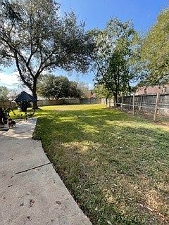 5th image of 1827 Polley Ct #1827