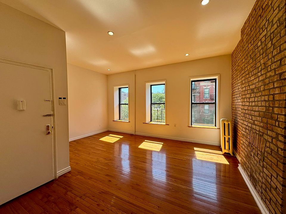 1st image of 307 E 119th St #4