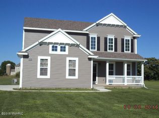 51720 Rebecca Dr, Paw Paw, MI 49079