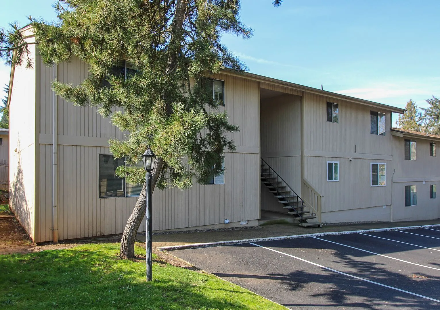 Laurieannapts — Photo 1