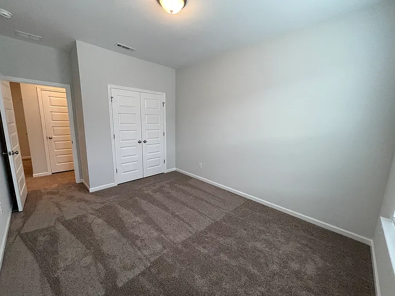 1408 Irving Hill Dr — Photo 31