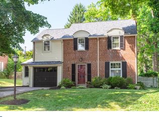 853 Valley View Rd, Flourtown, PA 19031