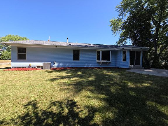 5th image of 10719 W Calumet ROAD