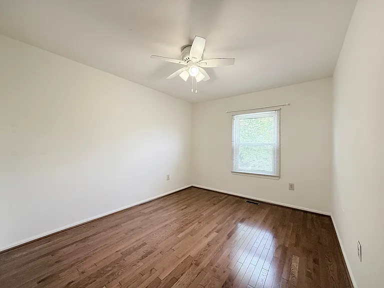 10240 Arizona Cir — Photo 10
