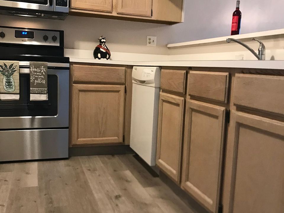 1st image of 1580 SW Crossing Cir