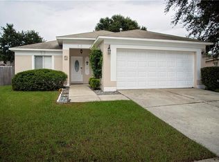 3142 Summer House Dr, Valrico, FL 33594