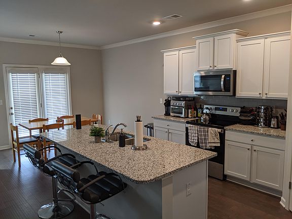 4th image of 1343 Weedon Dr