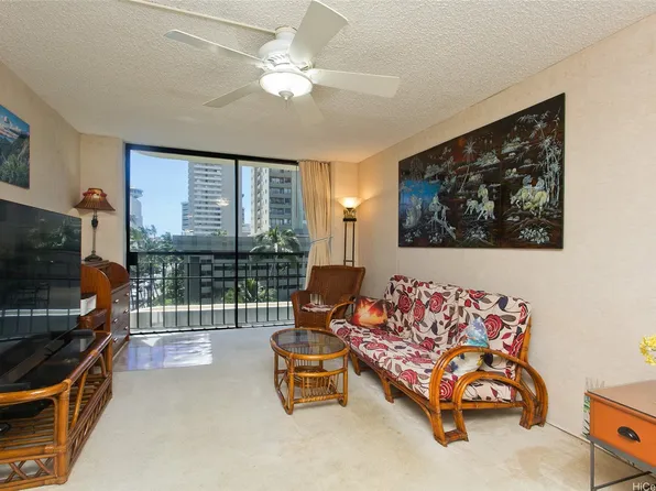 440 Seaside Ave APT 605, Honolulu, HI 96815