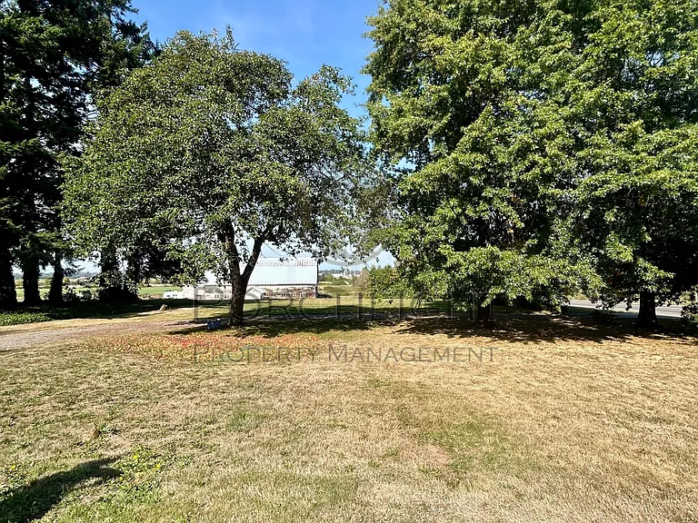 7561 Hannegan Rd — Photo 16