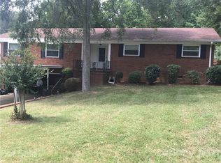 124 Piedmont Dr, Kannapolis, NC 28081