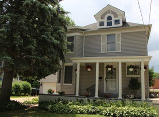 333 4th St, Waukegan, IL 60085