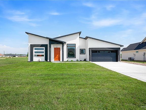 2nd image of 2756 Sienna Dr