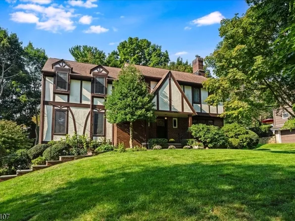 9 Canterbury Way, Morris Twp., NJ 07960