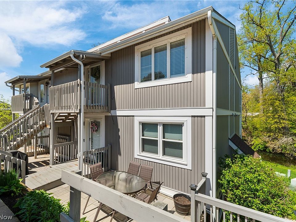 1st image of 231 Portage Lakes Dr Unit B