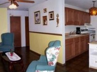 9903 N Elmer St, Tampa, FL 33612
