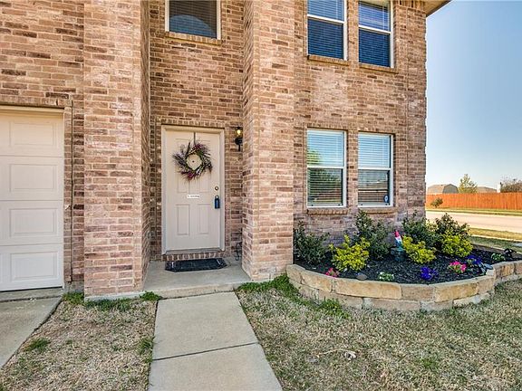 3rd image of 3500 Andalusian Dr
