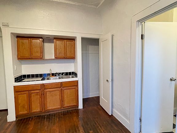 2nd image of 1516 N Normandie Ave #306