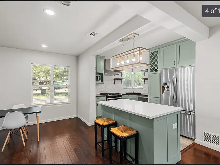 4037 Carolyn Rd — Photo 6
