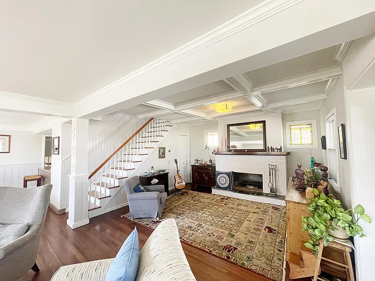2 Ocean Ave — Photo 6