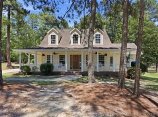 281 Pineridge Cv, Sanford, NC 27332