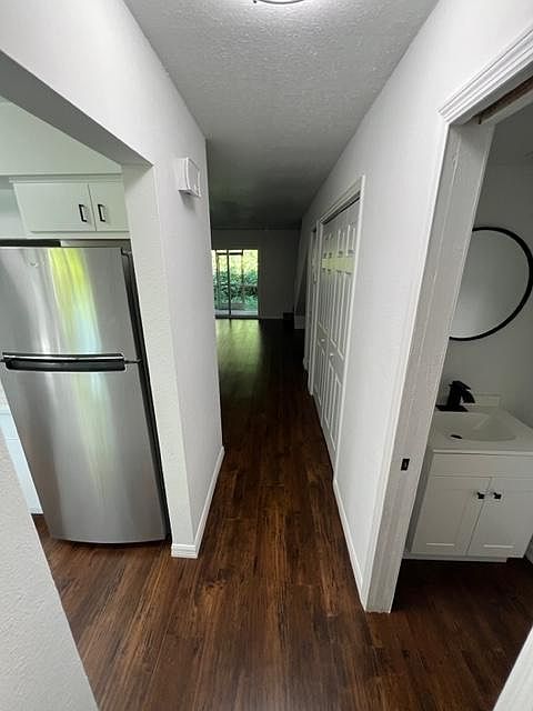 1st image of 1023 NE 2nd St Unit 2