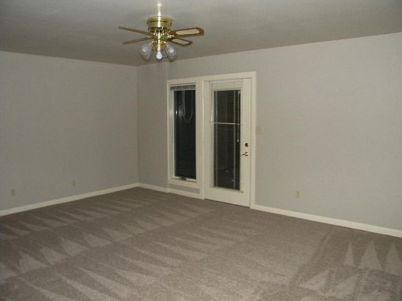 5th image of 1504 S Highland Ave