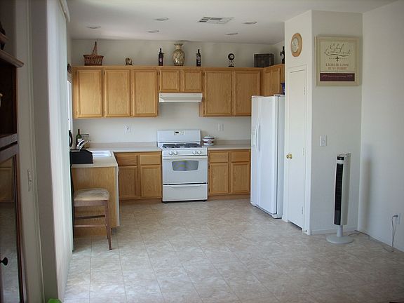 4th image of 9117 Patrick Henry Ave