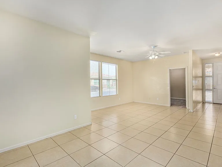 13569 W Cypress St — Photo 5