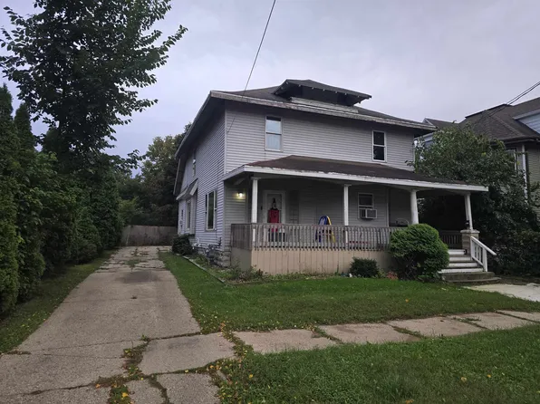 320 Highland Ave, Beloit, WI 53511