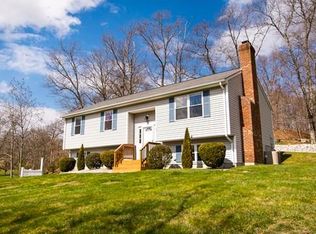 43 Bantry Rd, Millville, MA 01529