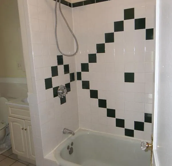 Craigie Cir — Photo 9